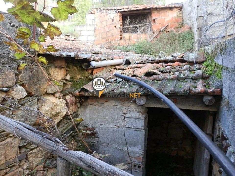 Moradia T2 para Venda em Janeiro de Cima e Bogas de Baixo Foto 10