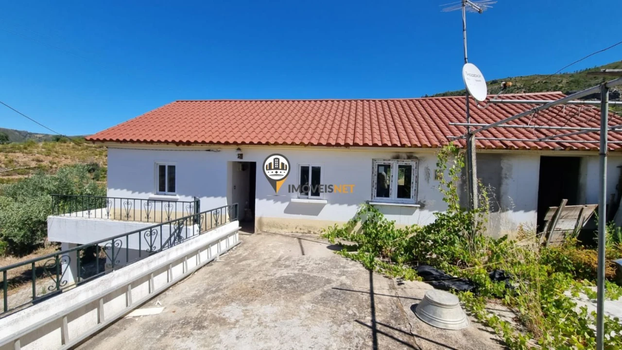 Moradia T5 para Venda em Oleiros-Amieira Foto 1