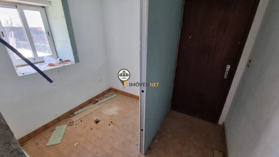 Moradia T5 para Venda em Oleiros-Amieira Foto 10