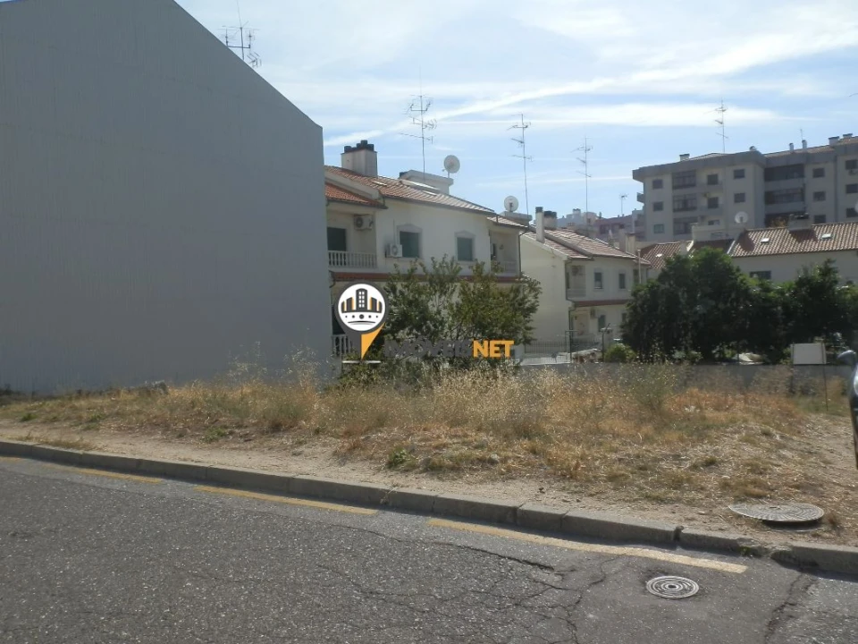 Terreno para Venda em Castelo Branco Foto 2