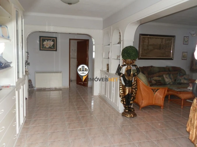 Moradia T4 para Venda em Orvalho Foto 5