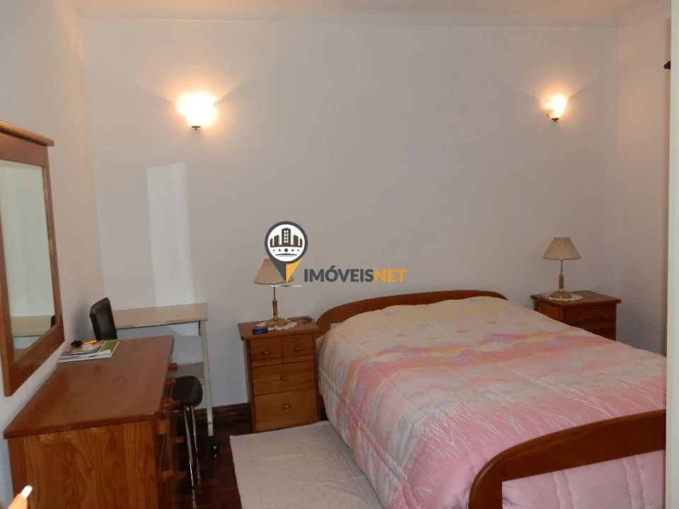 Moradia T4 para Venda em Orvalho Foto 15