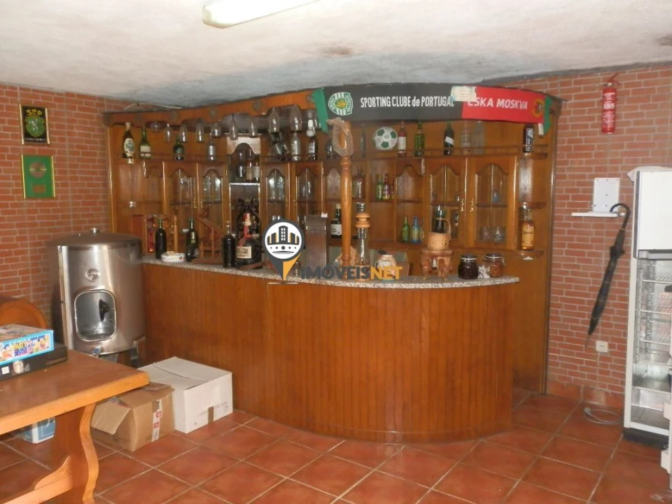 Moradia T4 para Venda em Orvalho Foto 30