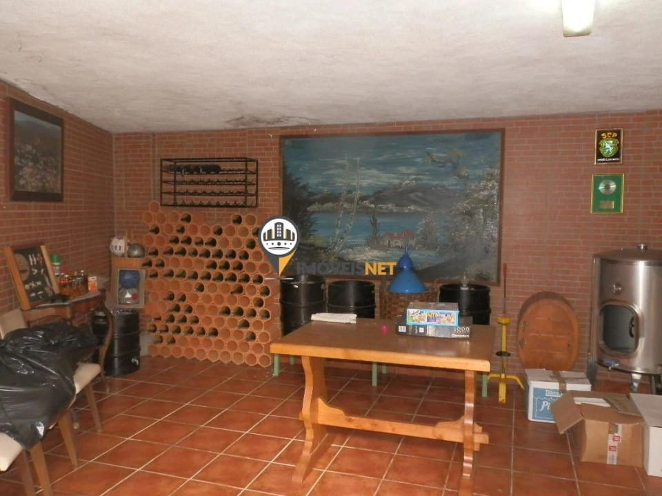 Moradia T4 para Venda em Orvalho Foto 28