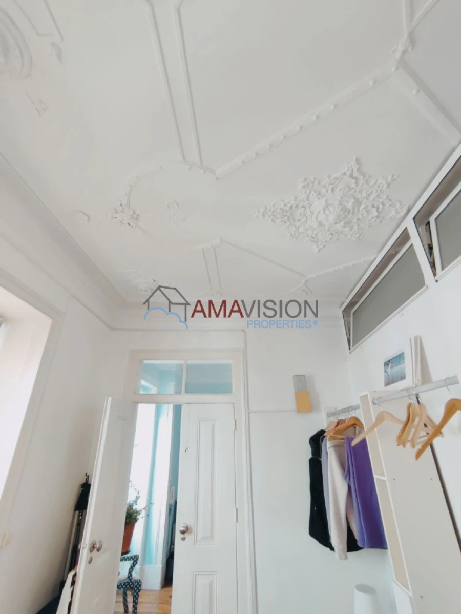 Apartamento T3 para Venda em Santo António Foto 16