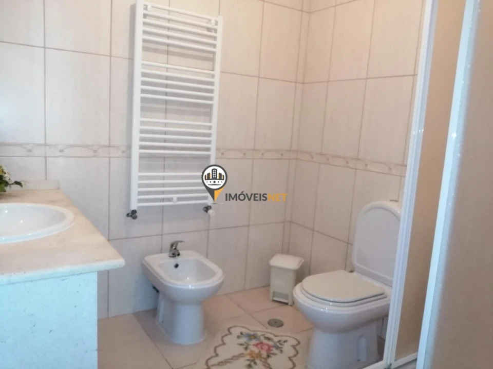 Moradia T3 para Venda em Orvalho Foto 14