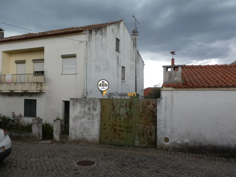 Moradia T4 para Venda em Castelo Branco Foto 1