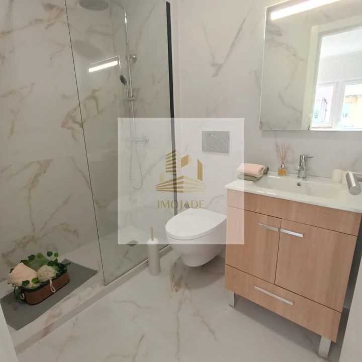 Apartamento T3 para Venda em São Vicente Foto 8