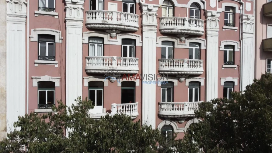 Apartamento T5 para Venda em Avenidas Novas Foto 55