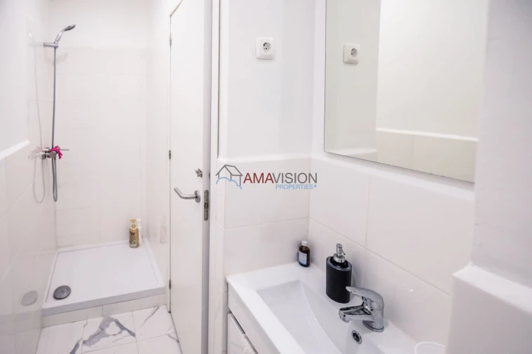 Apartamento T5 para Venda em Avenidas Novas Foto 46