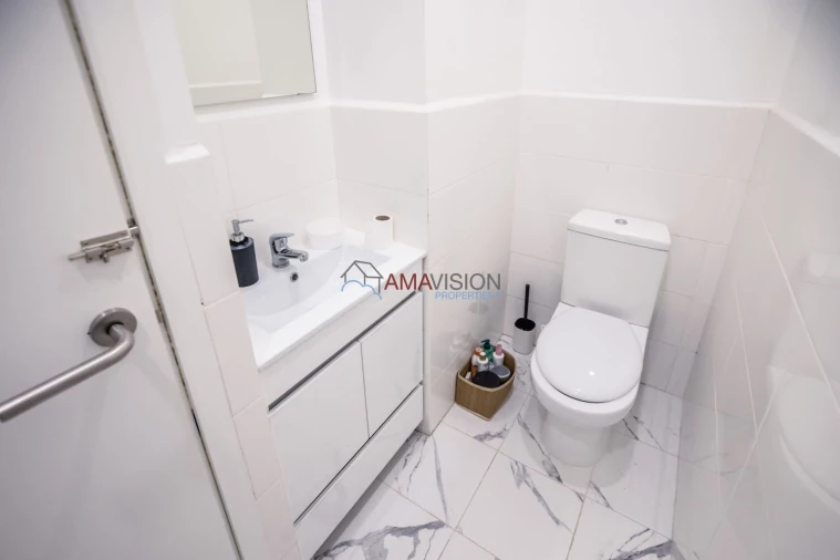 Apartamento T5 para Venda em Avenidas Novas Foto 47