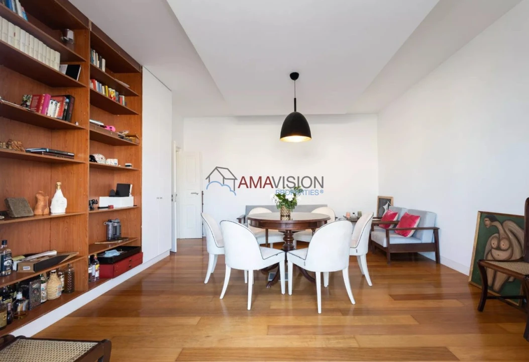 Apartamento T5 para Venda em Avenidas Novas Foto 10