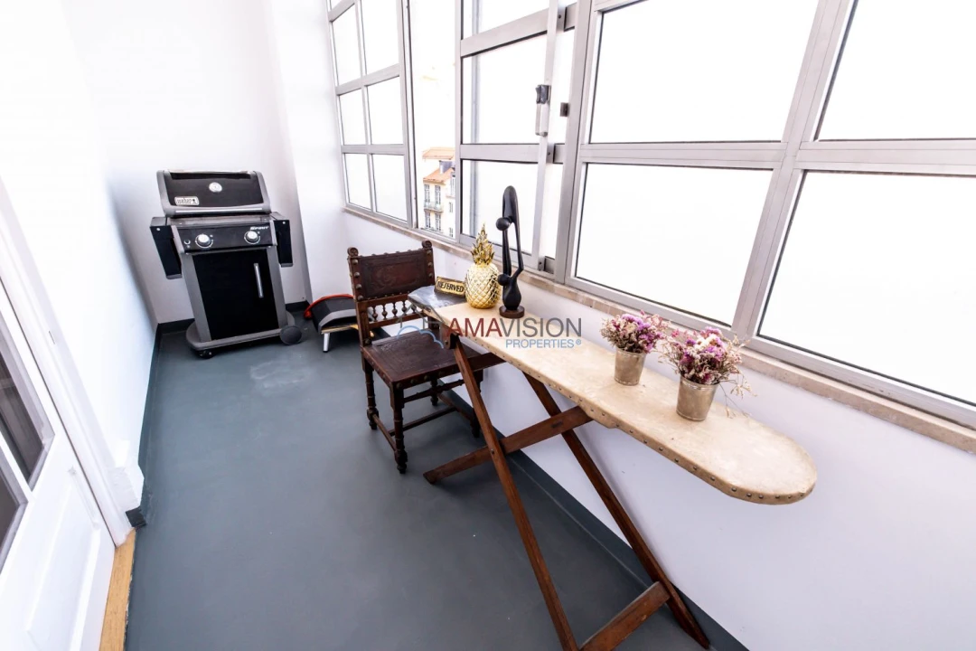 Apartamento T5 para Venda em Avenidas Novas Foto 40