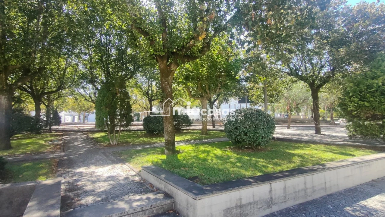 Loja para Venda em Febres Foto 2