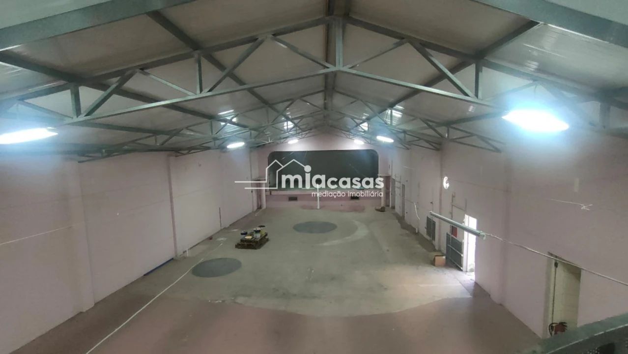 Loja para Venda em Febres Foto 6