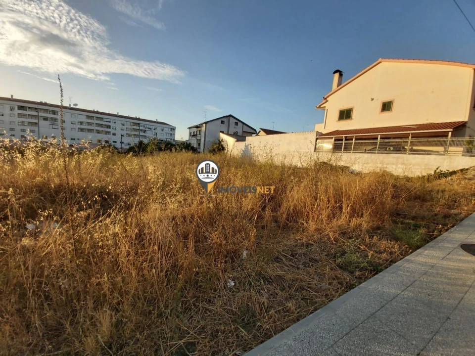 Terreno para Venda em Castelo Branco Foto 2