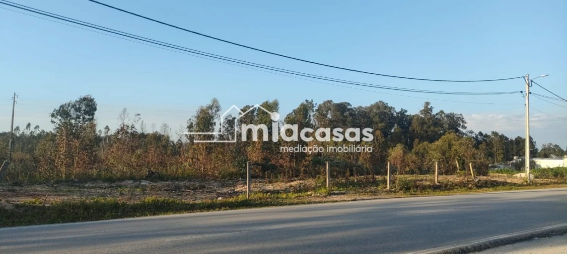 Terreno para Venda em Vilarinho do Bairro Foto 2