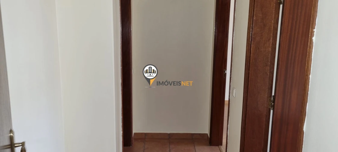 Apartamento T2 para Venda em Alcains Foto 4