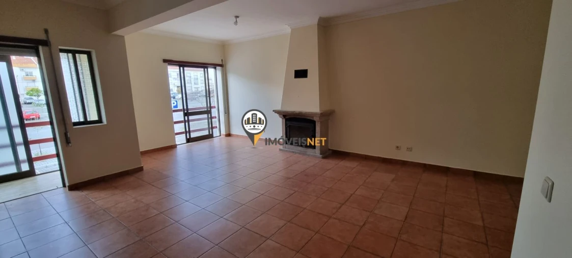 Apartamento T2 para Venda em Alcains Foto 2