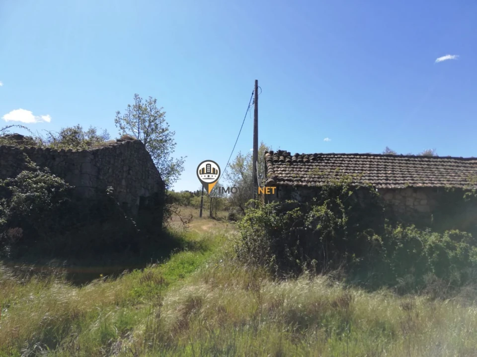 Terreno para Venda em Fatela Foto 1