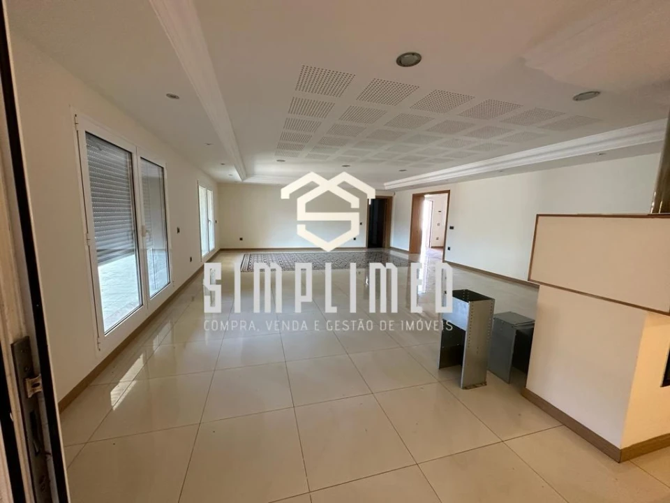 Moradia T7 para Venda em Milagres Foto 10