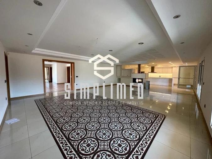 Moradia T7 para Venda em Milagres Foto 12