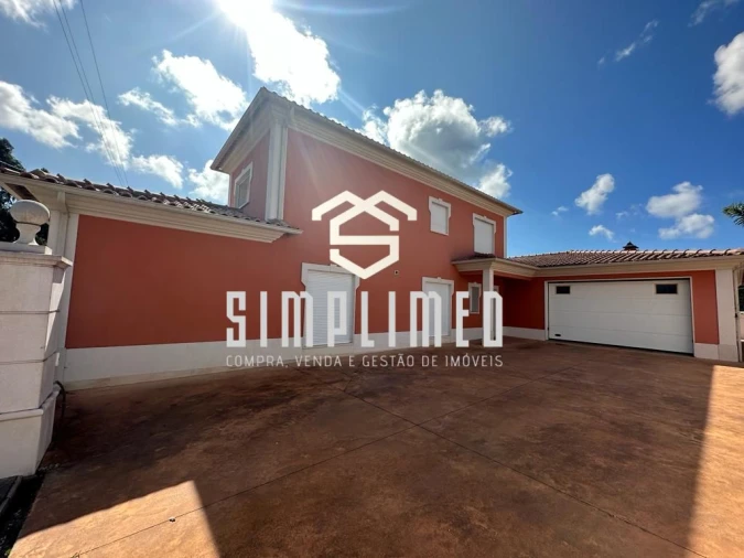 Moradia T7 para Venda em Milagres Foto 25