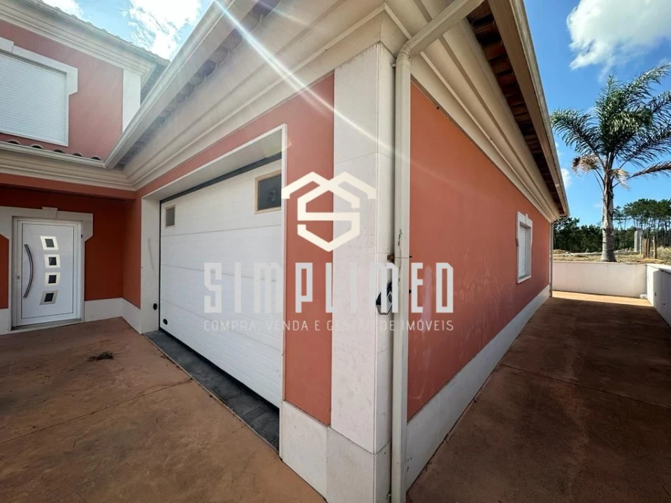 Moradia T7 para Venda em Milagres Foto 19