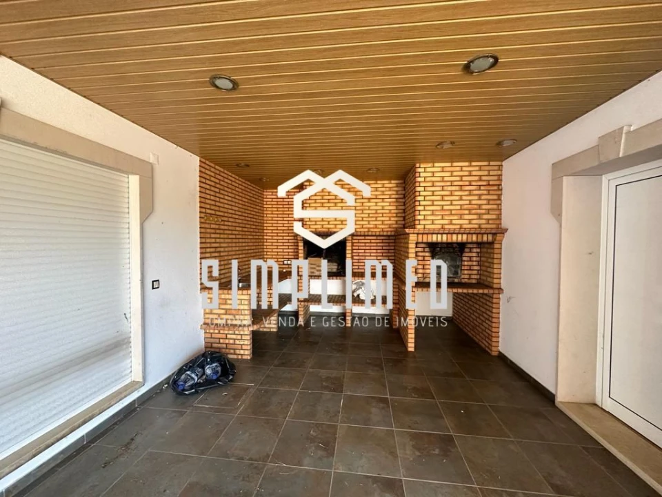 Moradia T7 para Venda em Milagres Foto 59