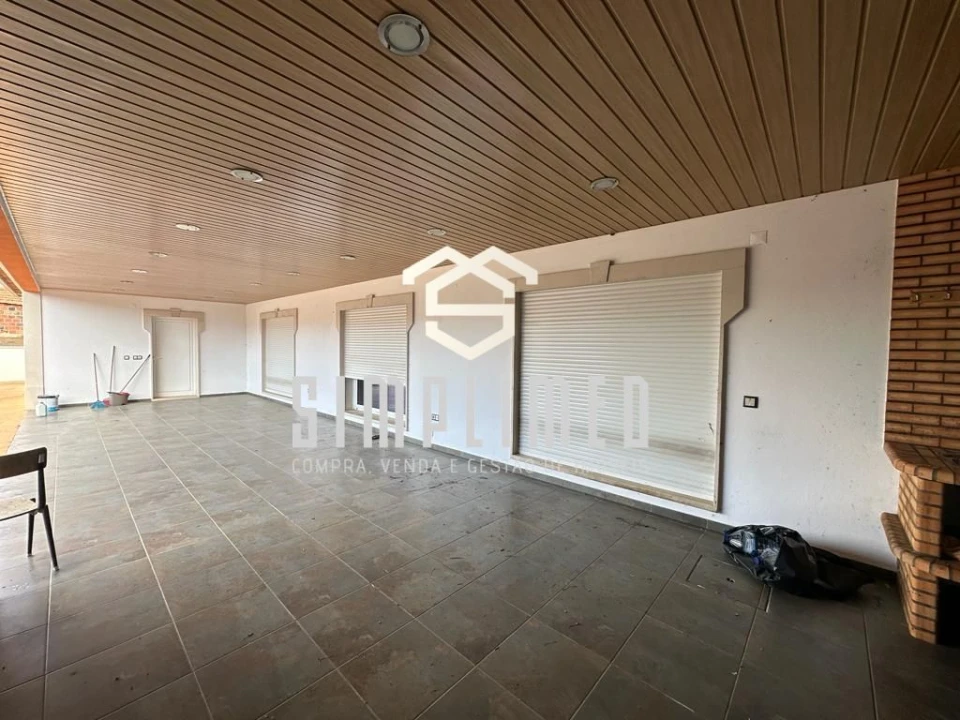 Moradia T7 para Venda em Milagres Foto 52