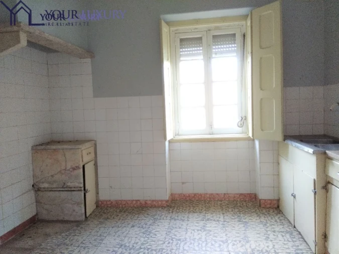 Moradia T6 para Venda em Santo Antão e São Julião do Tojal Foto 11