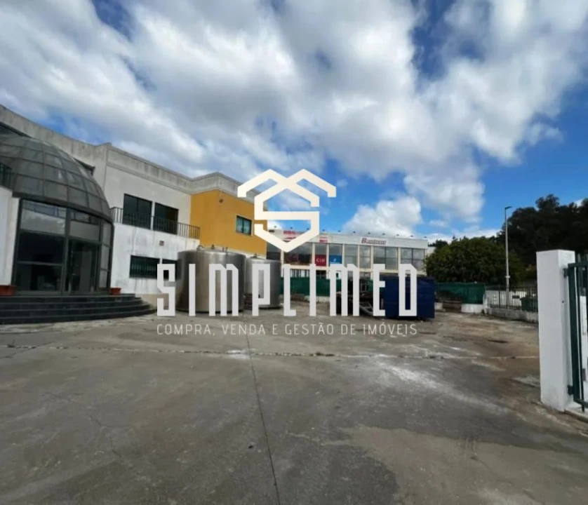 Loja para Venda em Alto do Seixalinho, Santo André e Verderena Foto 2