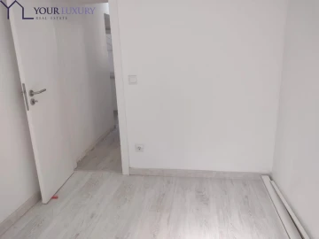 Moradia T9 para Venda em Alcantara