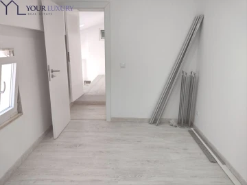 Moradia T9 para Venda em Alcantara