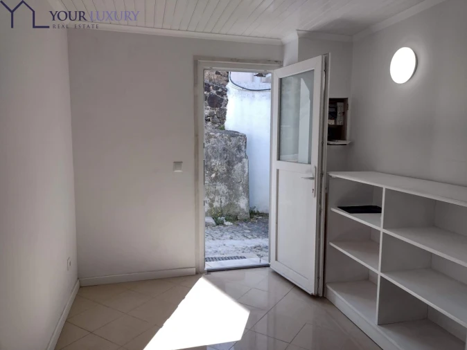 Moradia T9 para Venda em Alcantara Foto 9