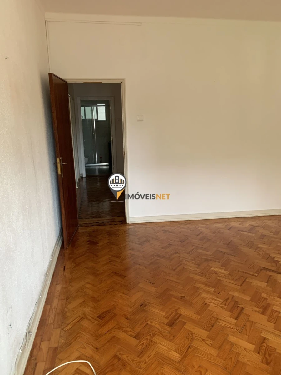 Apartamento T2 para Venda em Castelo Branco Foto 11