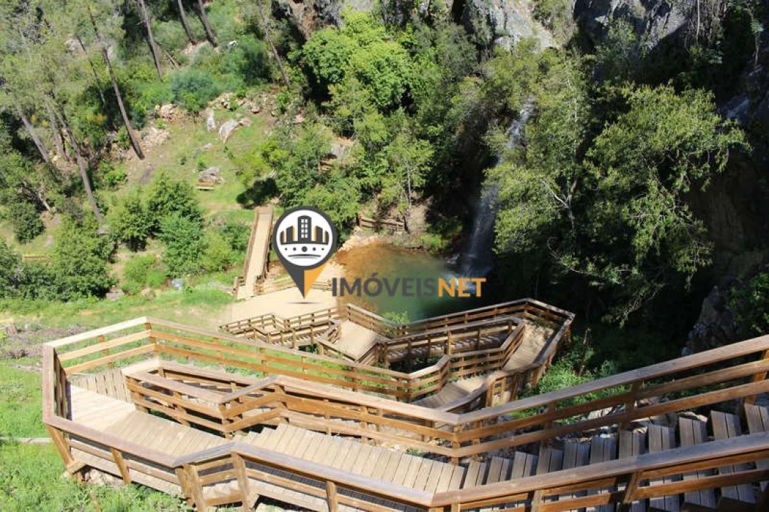 Moradia T1 para Venda em Janeiro de Cima e Bogas de Baixo Foto 17