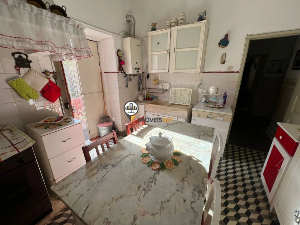 Apartamento T5 para Venda em Castelo Branco Foto 3