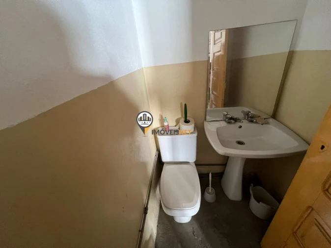 Apartamento T5 para Venda em Castelo Branco Foto 12