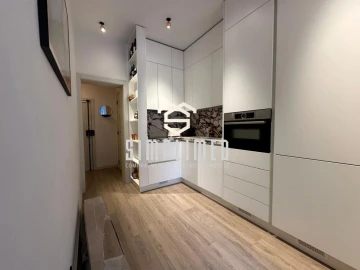 Apartamento T1 para Venda em Avenidas Novas