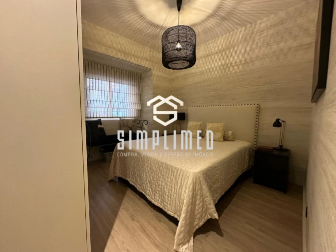 Apartamento T1 para Venda em Avenidas Novas Foto 11