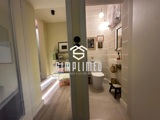 Apartamento T1 para Venda em Avenidas Novas Foto 17