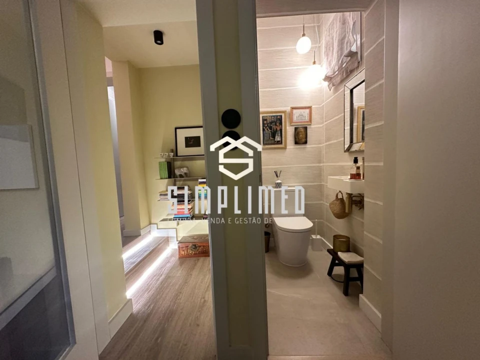 Apartamento T1 para Venda em Avenidas Novas Foto 17