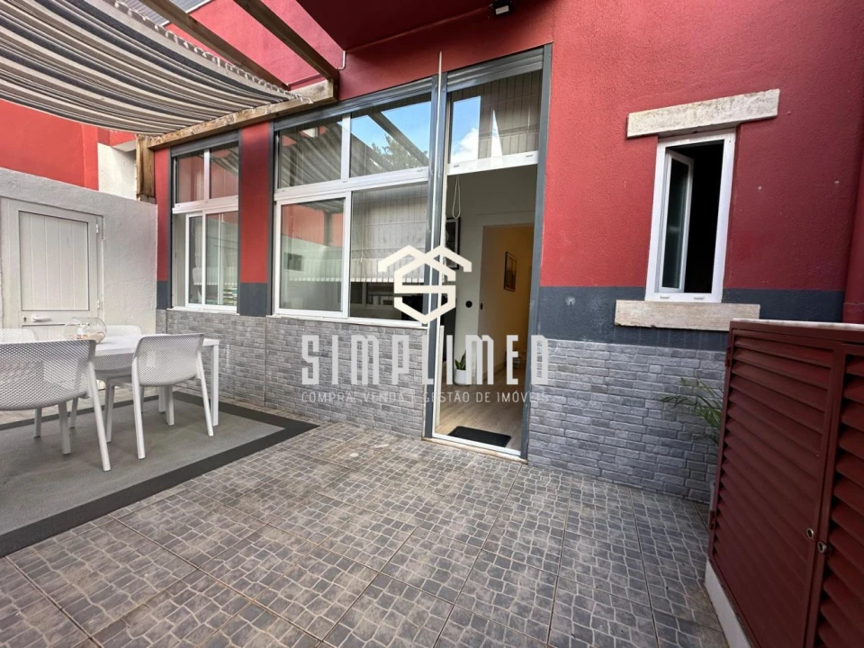 Apartamento T1 para Venda em Avenidas Novas Foto 27