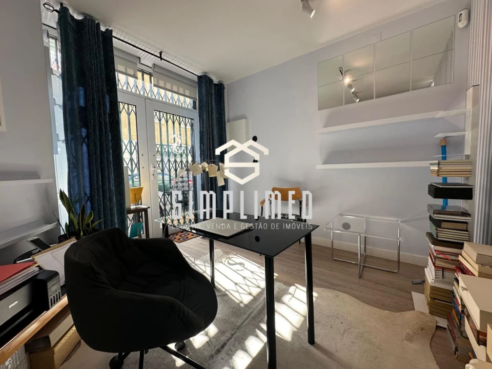 Apartamento T1 para Venda em Avenidas Novas Foto 23