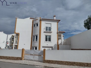 Moradia T4 para Venda em Ericeira