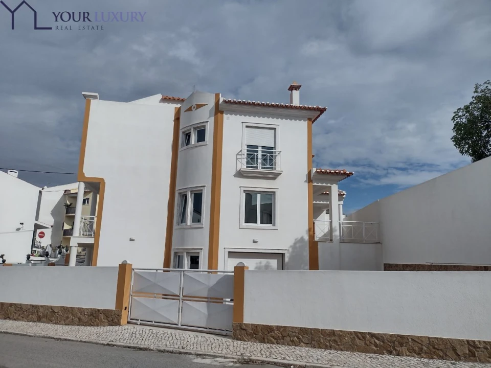 Moradia T4 para Venda em Ericeira Foto 55
