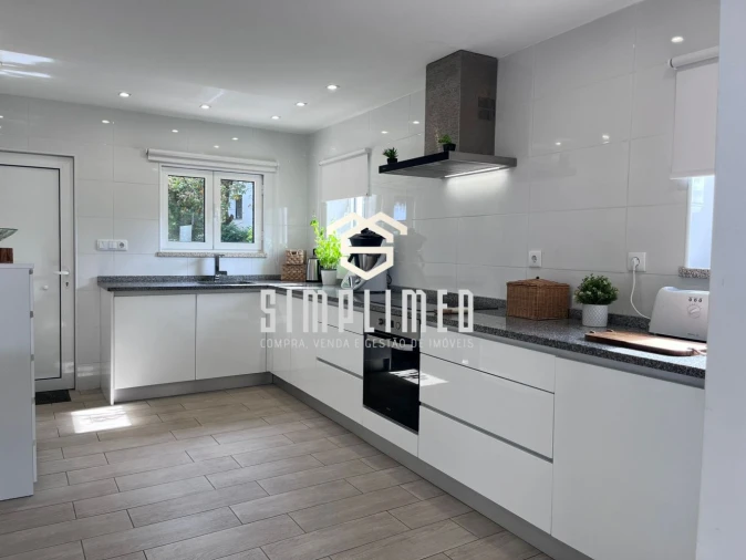 Quinta T3 para Venda em Tabua Foto 11