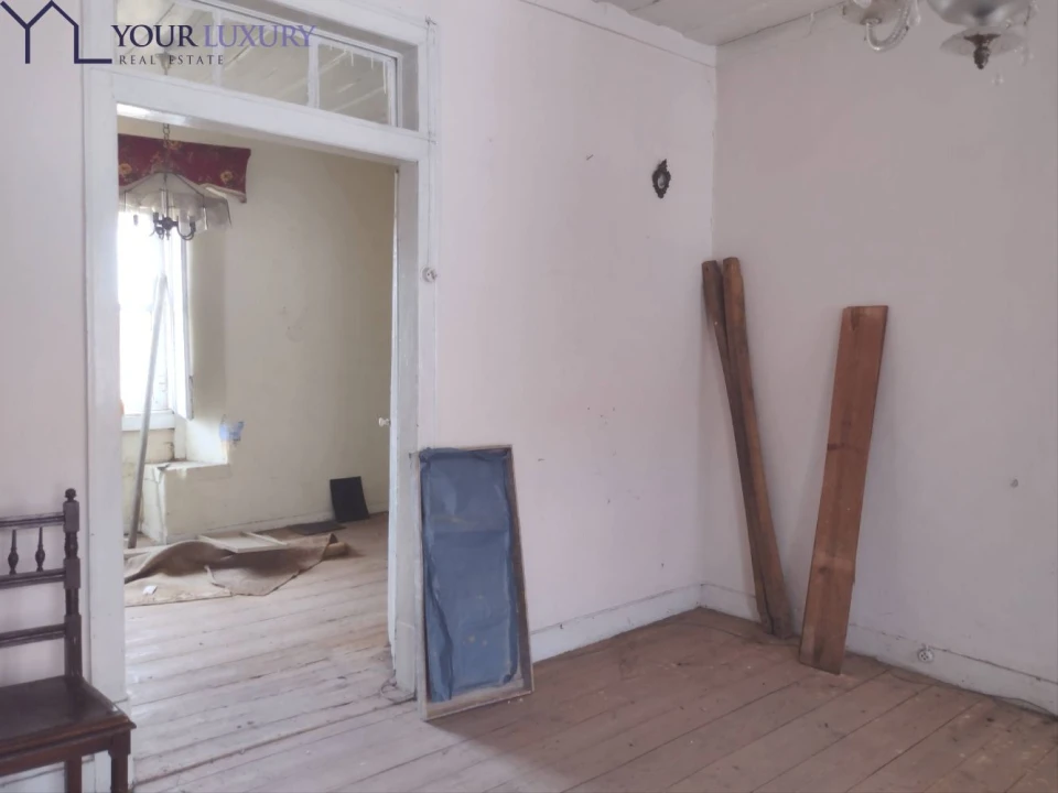 Loja para Venda em Santo Antão e São Julião do Tojal Foto 15