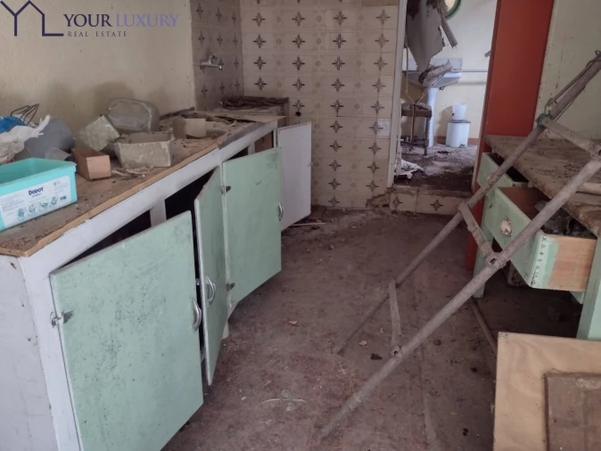 Loja para Venda em Santo Antão e São Julião do Tojal Foto 25